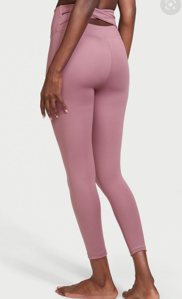 Victoria's Secret criss cross back leggings, size 2!